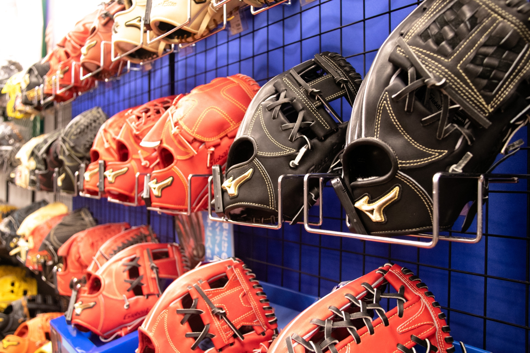 MEGA SPORTS（メガスポーツ）